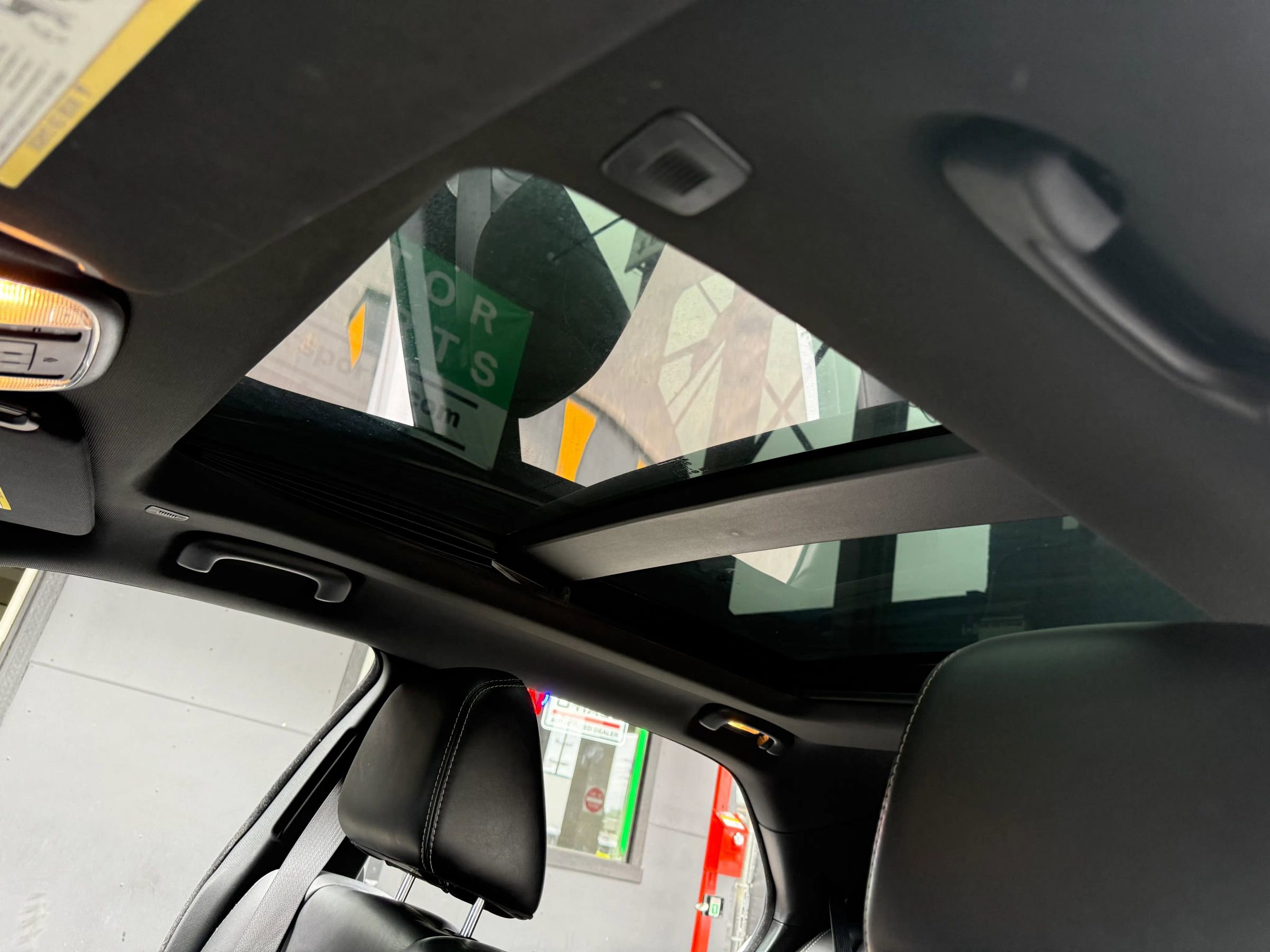 Used 2018 Chrysler 300 S w/ 300S Premium Group image 13