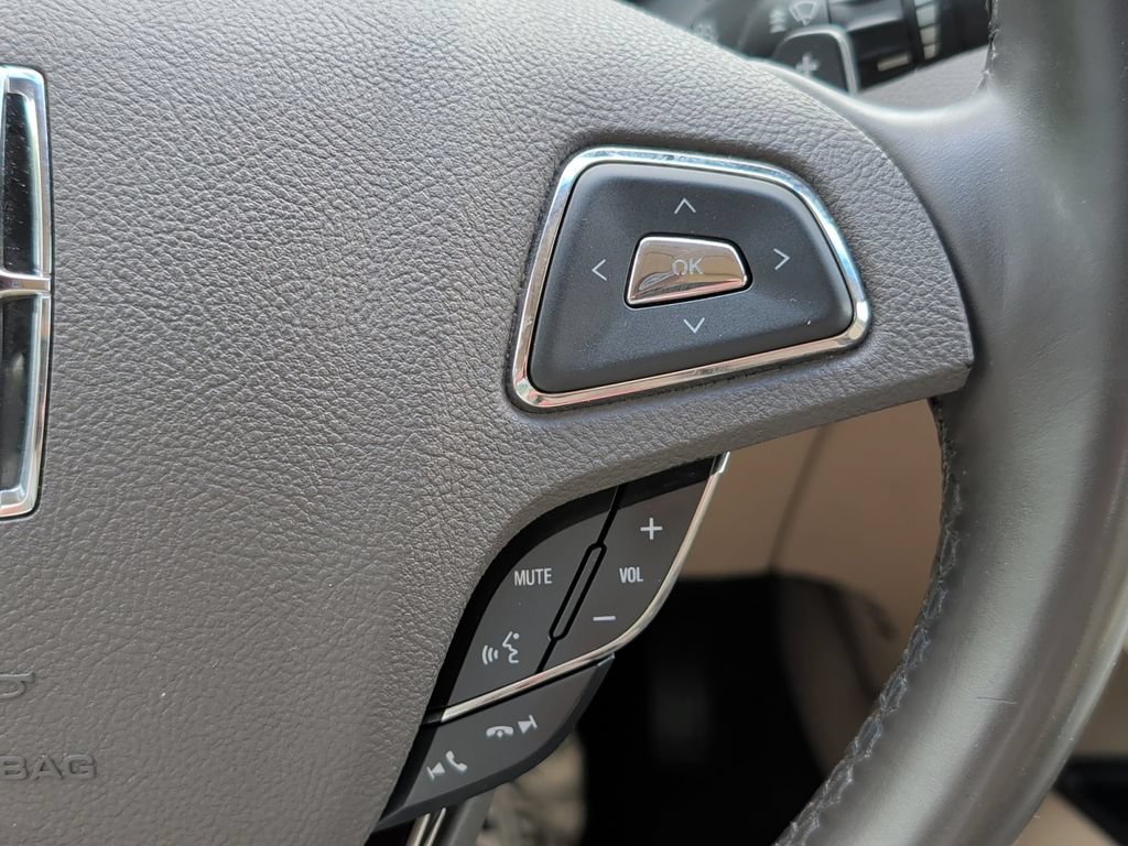 Used 2016 Lincoln MKZ w/ Equipment Group 300A Reserve FWD image 13