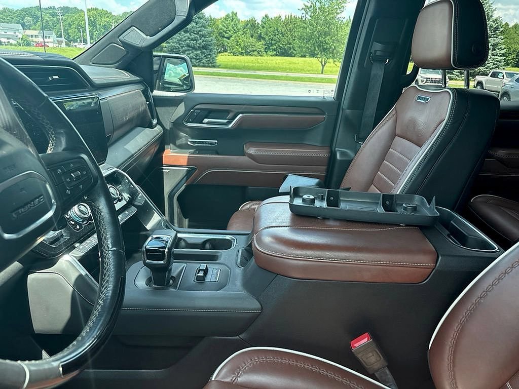 Used 2024 GMC Sierra 1500 Denali Ultimate AWD/4WD image 6