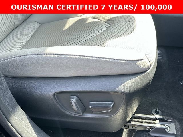 Used 2024 Toyota Grand Highlander Limited AWD/4WD image 10