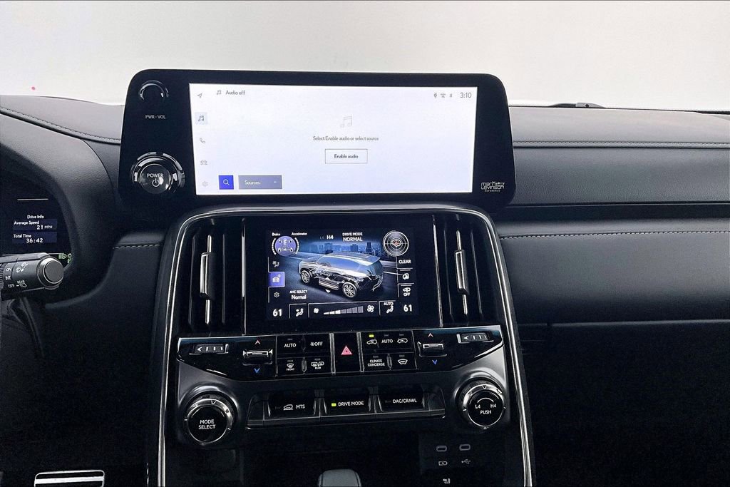 Used 2025 Lexus LX 700h F Sport image 9