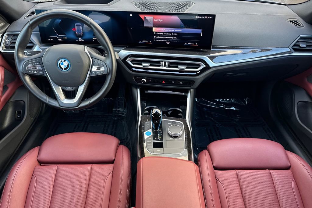 Used 2023 BMW i4 eDrive35 RWD image 14