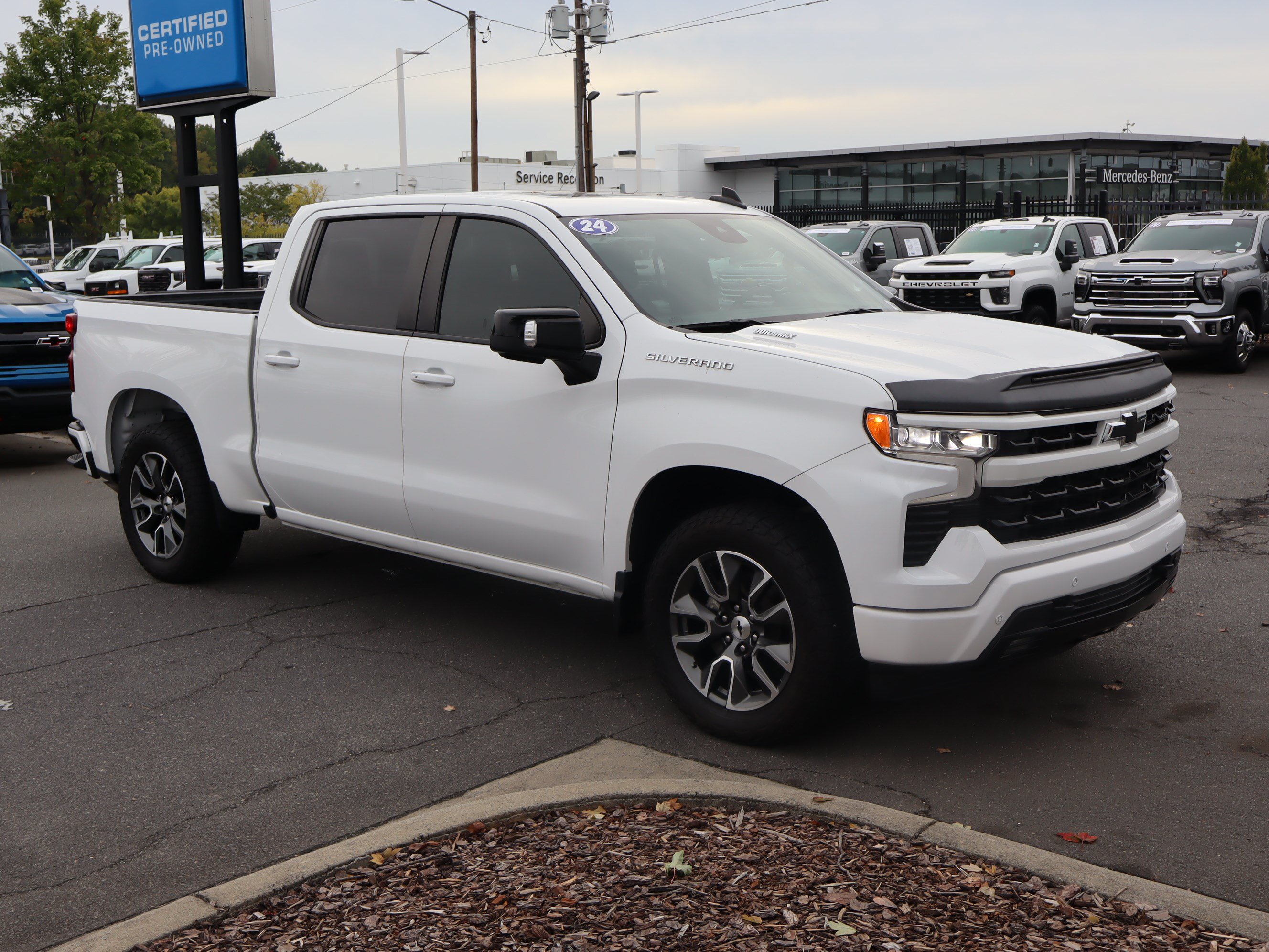 Used 2024 Chevrolet Silverado 1500 RST w/ All Star Edition Plus AWD/4WD image 2