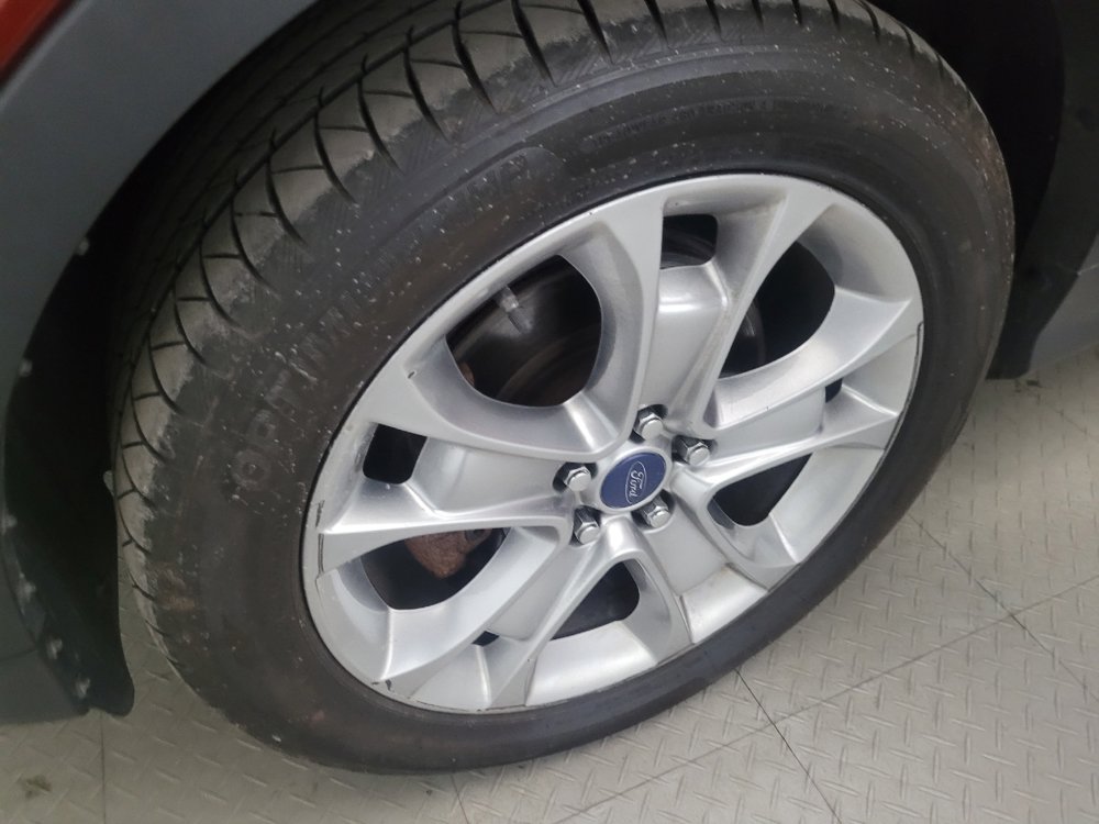 Used 2014 Ford Escape Titanium w/ Equipment Group 401A AWD/4WD image 31