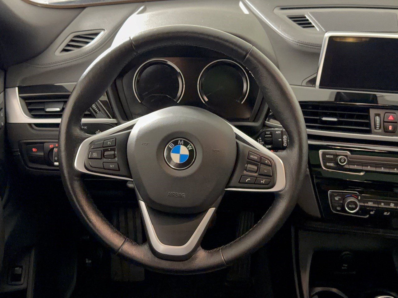Used 2021 BMW X2 sDrive28i w/ Convenience Package FWD image 10