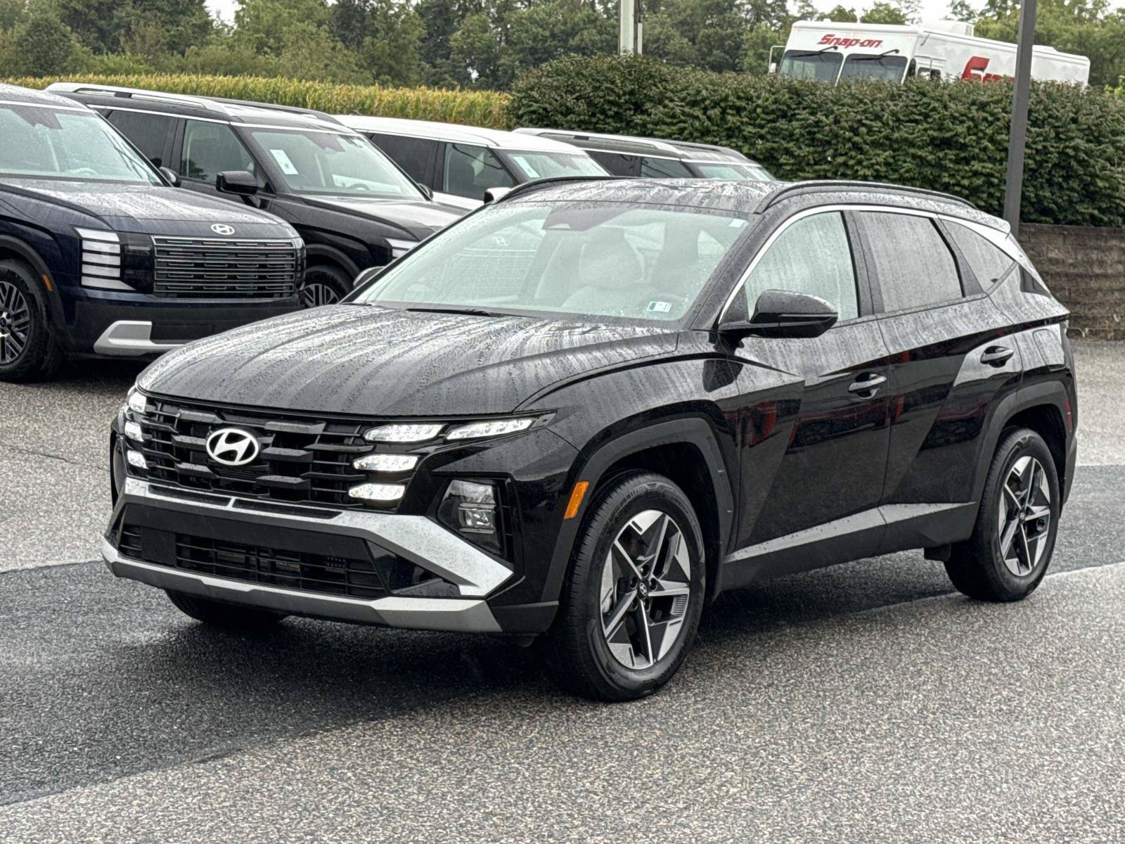 Certified 2025 Hyundai Tucson SEL AWD/4WD image 28