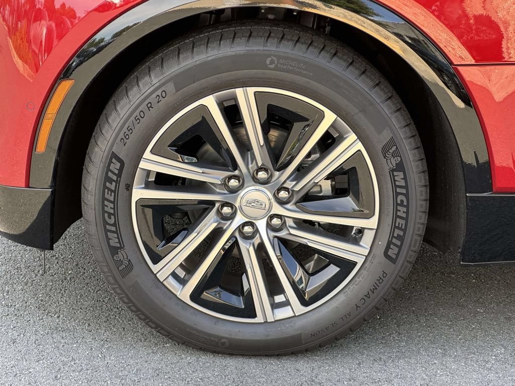 New 2027 Cadillac Lyriq Premium Luxury w/ LPO, Floor Liner Package AWD/4WD image 7