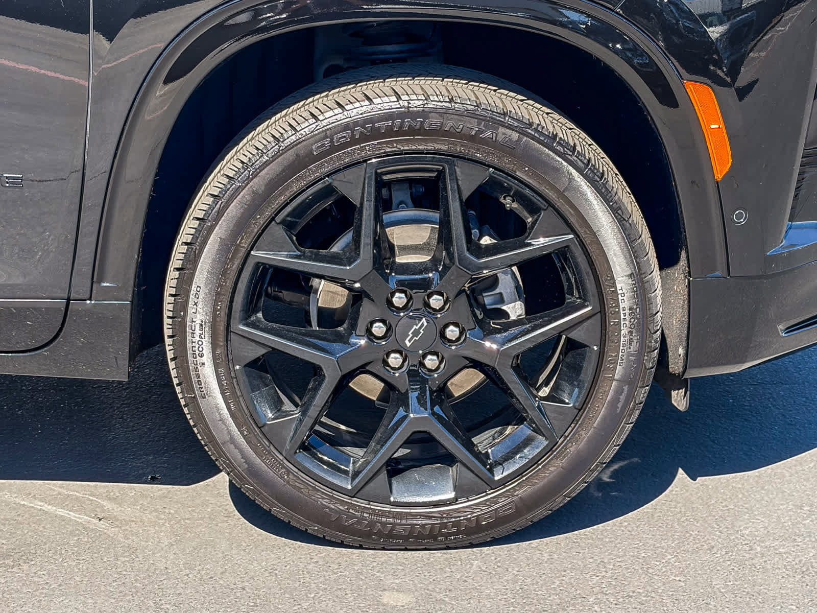 Used 2024 Chevrolet Traverse RS w/ LPO, Floor Liner Package image 9