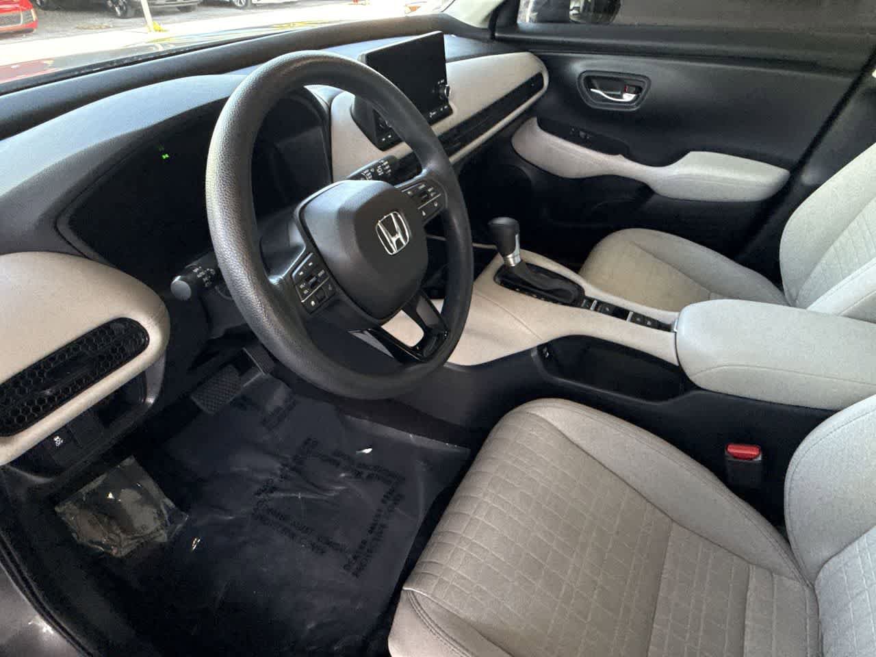 Used 2025 Honda HR-V LX image 13