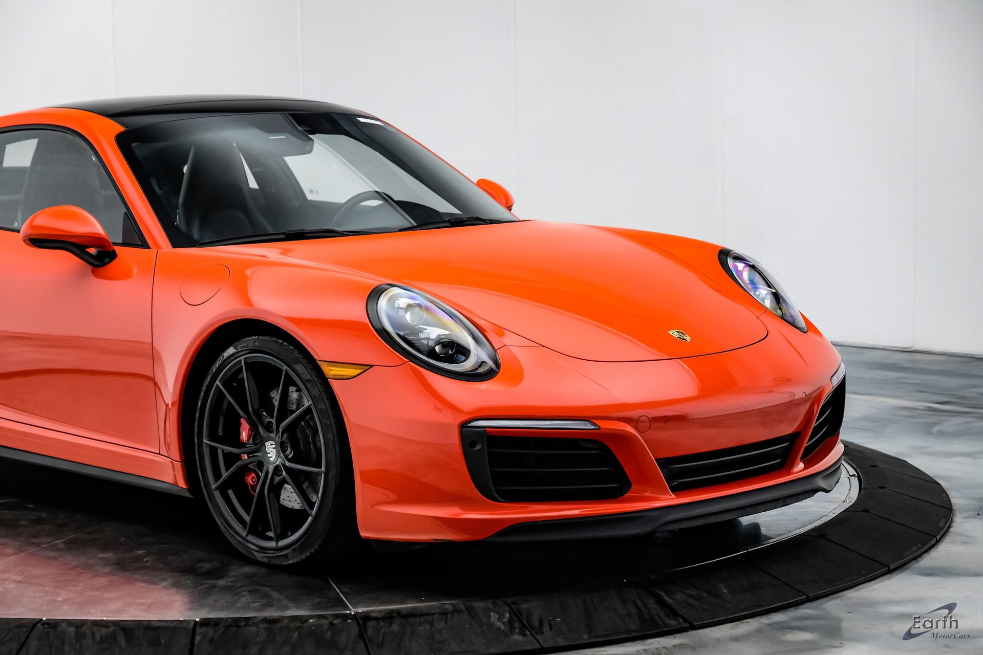 Used 2018 Porsche 911 Carrera 4S image 23