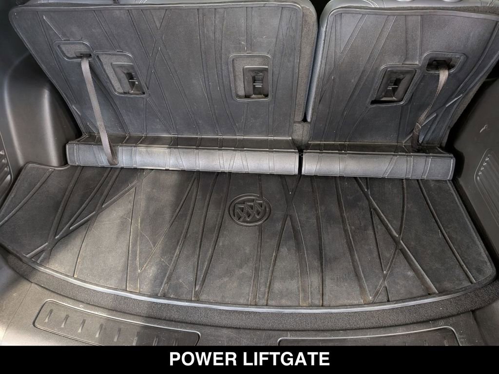 Used 2020 Buick Enclave Essence w/ Sound and Sites Package image 28