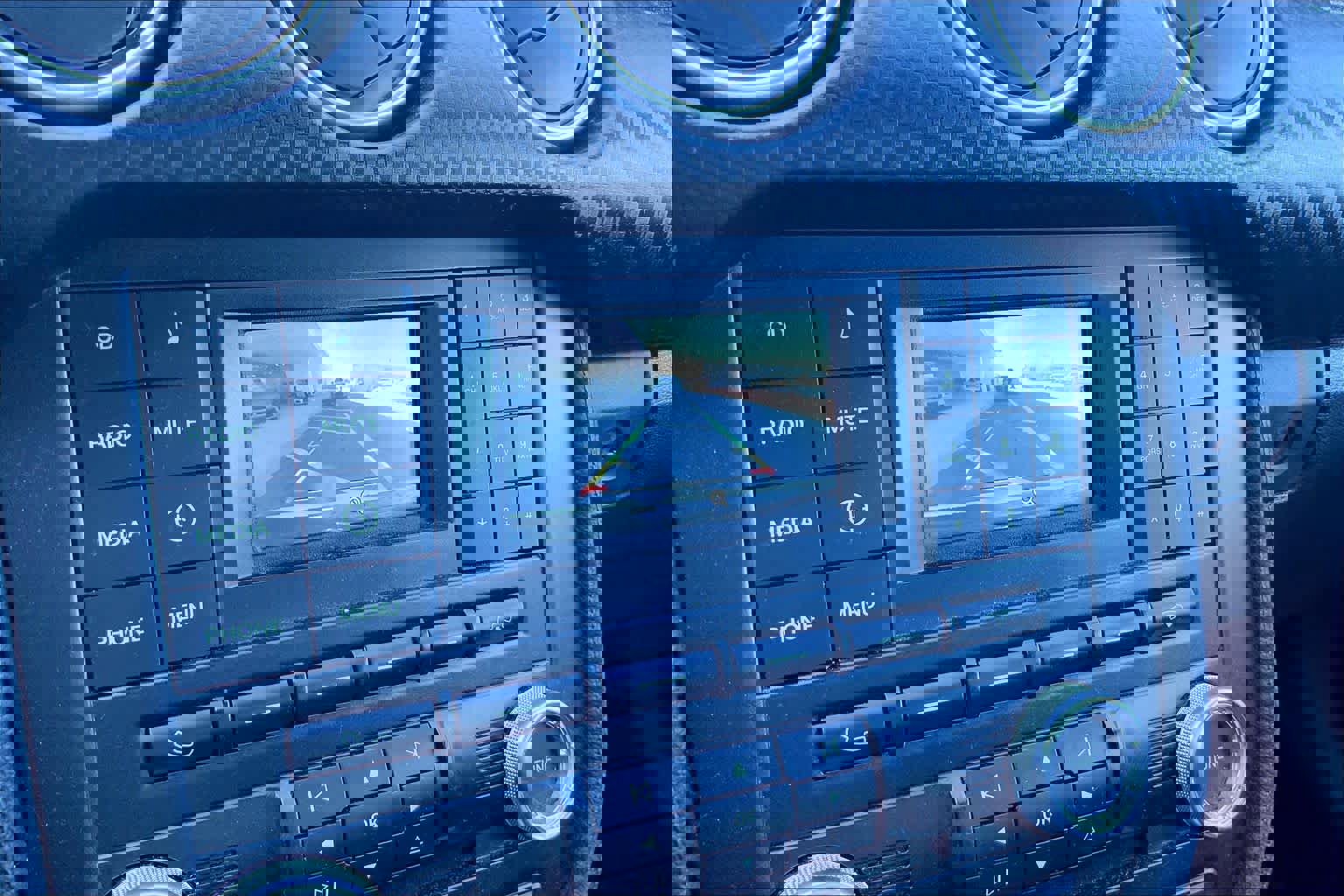 Used 2018 Ford Mustang EcoBoost image 29