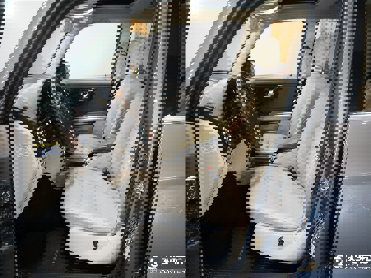 Used 2013 Mercedes-Benz GLK 350 4MATIC image 11