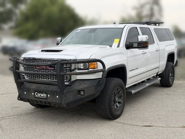 Used 2019 GMC Sierra 2500 Denali w/ Duramax Plus Package AWD/4WD image 5