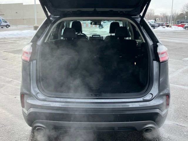 Used 2024 Ford Edge Titanium image 25