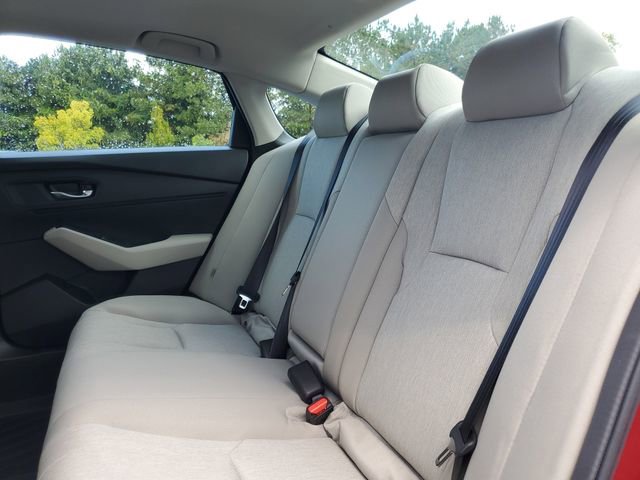 Used 2025 Honda Accord SE image 8