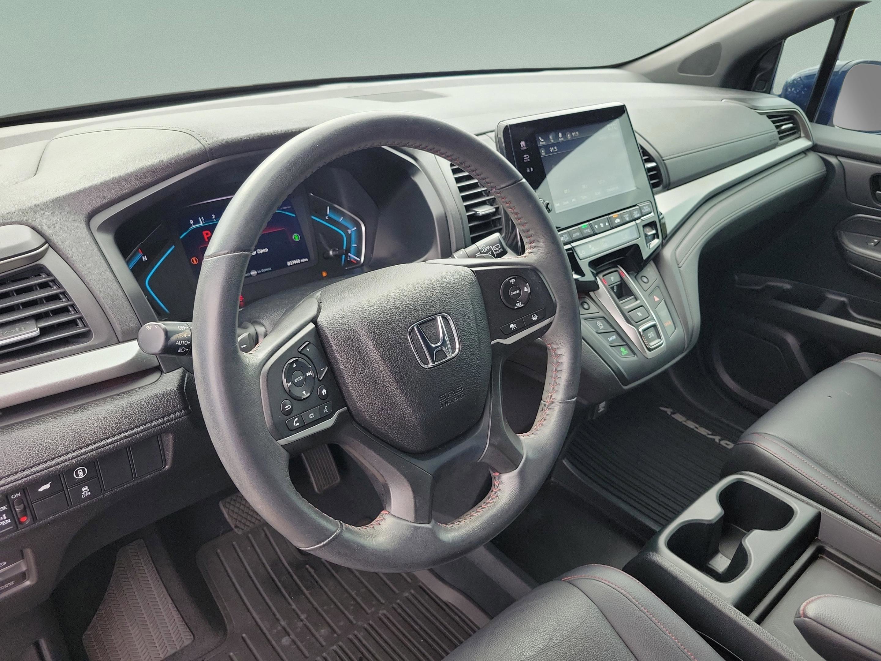 Certified 2024 Honda Odyssey Sport image 11