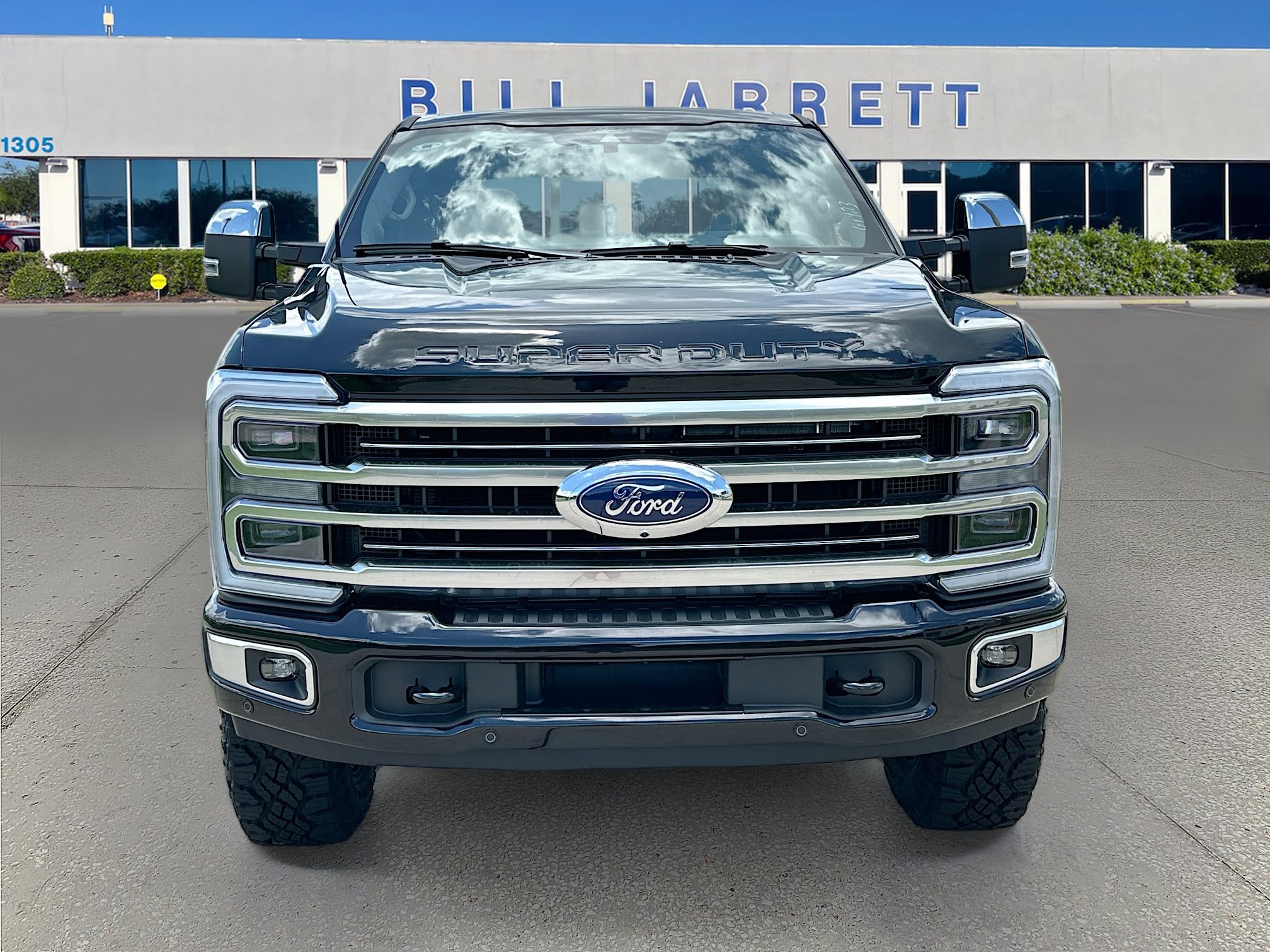 New 2026 Ford F350 Platinum w/ Platinum Plus Package AWD/4WD image 2