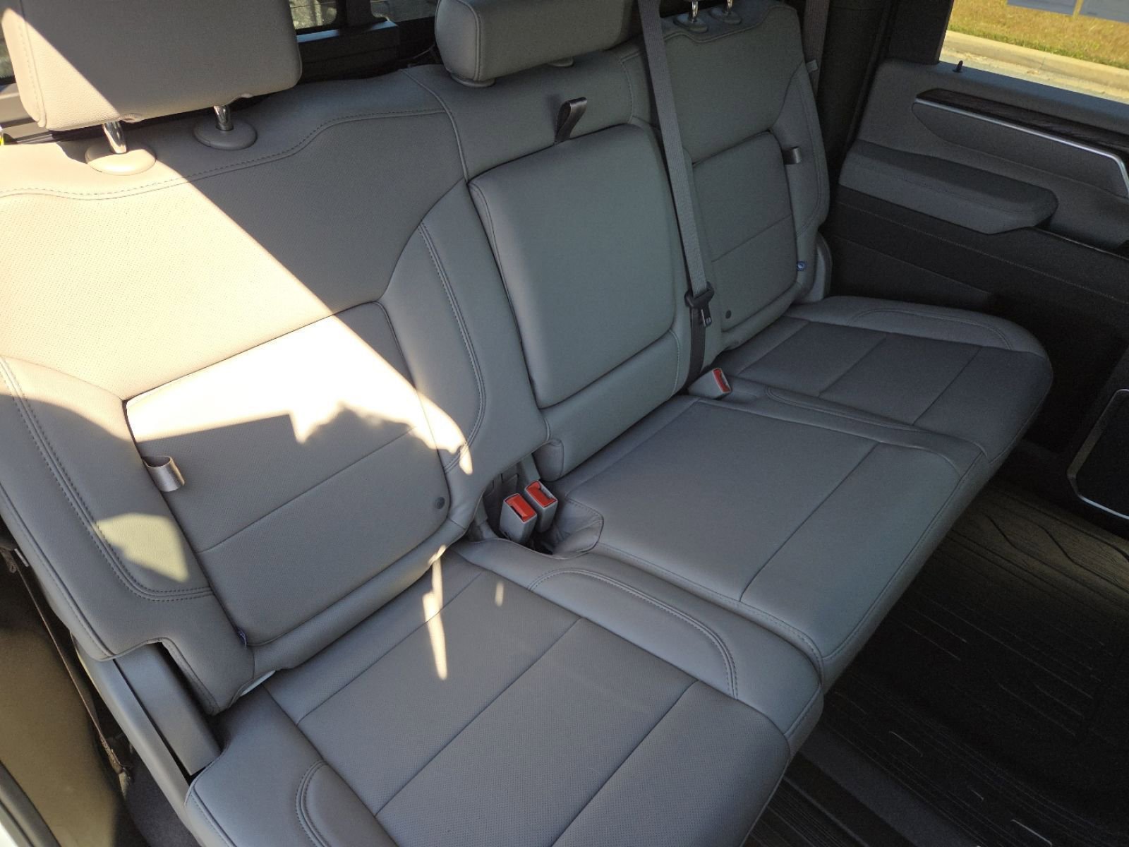 New 2026 GMC Sierra 2500 SLT w/ SLT Premium Package image 28