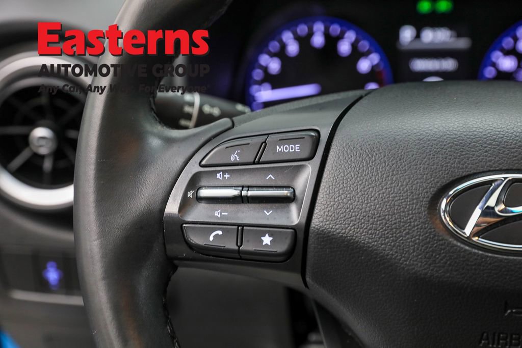 Used 2022 Hyundai Kona SEL w/ Convenience Package image 14