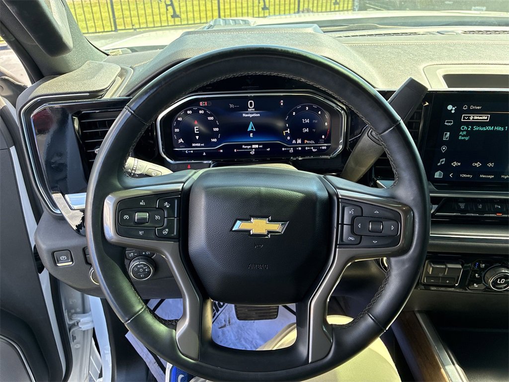 Used 2024 Chevrolet Silverado 2500 High Country w/ High Country Premium Package image 14