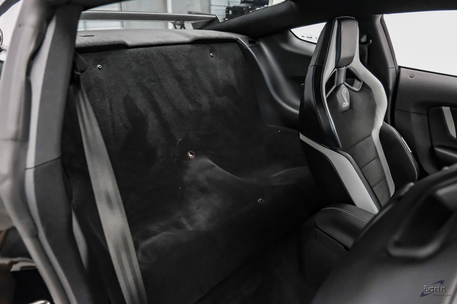 Used 2021 Ford Mustang Shelby GT500 w/ Carbon Fiber Track Pack RWD image 54