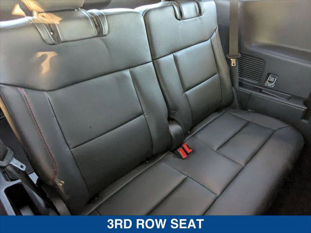 Certified 2023 Ford Explorer ST-Line w/ Class IV Trailer Tow Package image 23