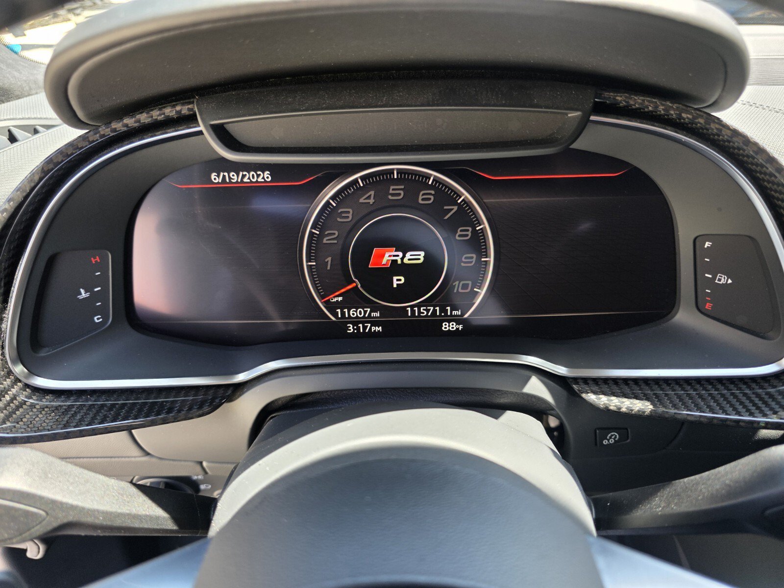 Used 2020 Audi R8 V10 w/ Carbon Exterior Package AWD/4WD image 12