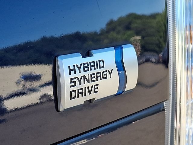 Used 2013 Toyota Prius Four w/ Deluxe Solar Roof Pkg FWD image 30