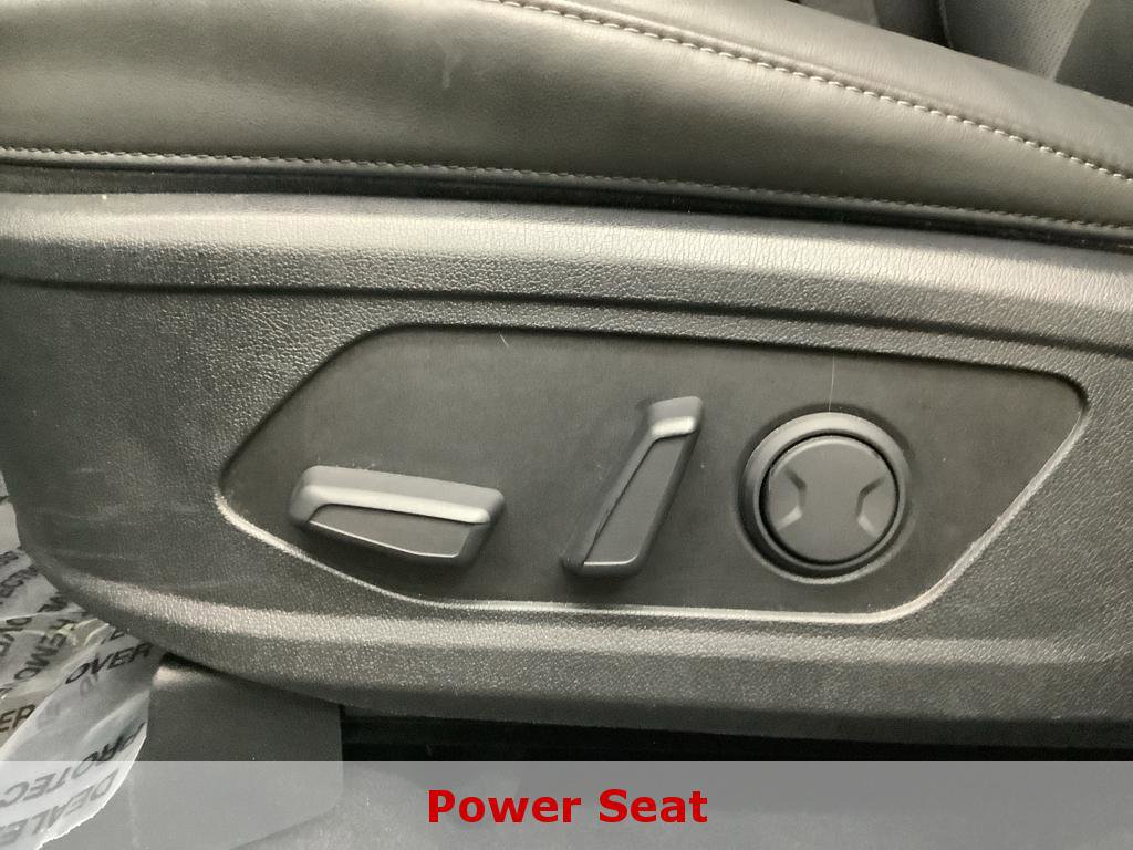 Used 2024 Kia Sorento EX w/ Panoramic Sunroof Package image 14