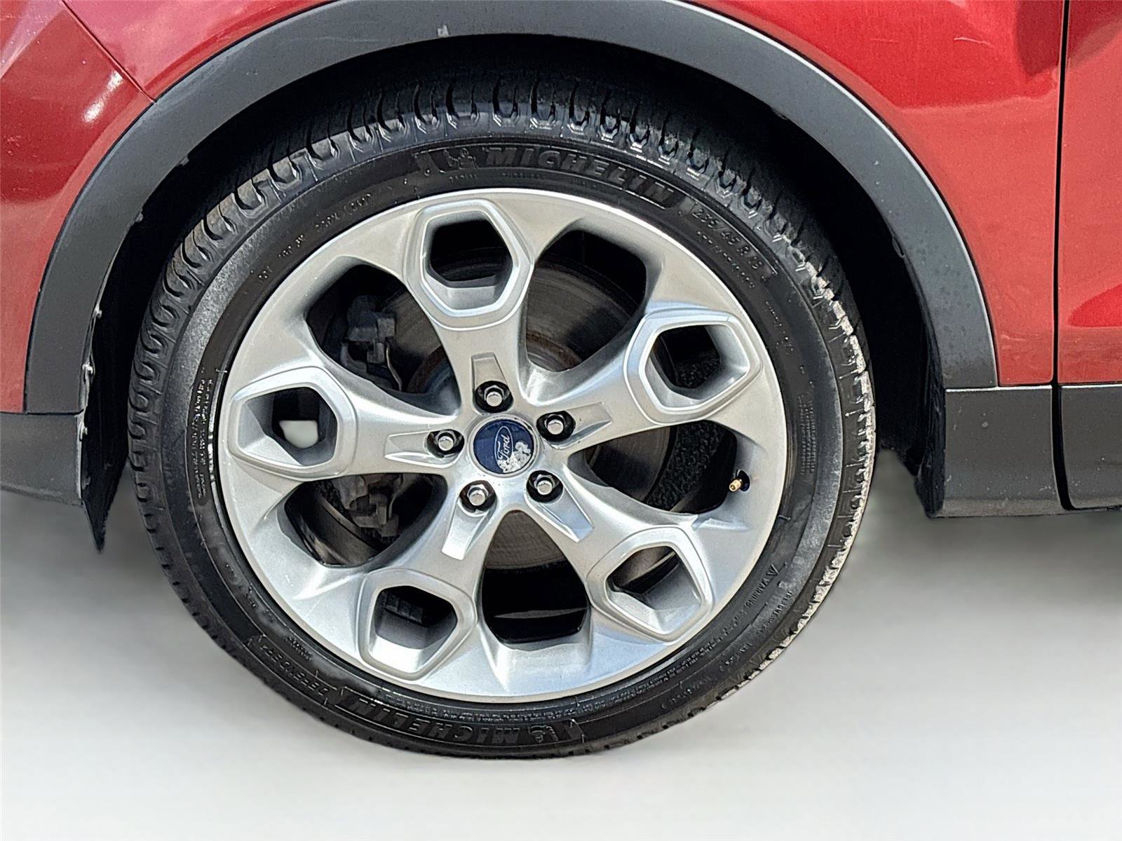 Used 2015 Ford Escape Titanium image 31