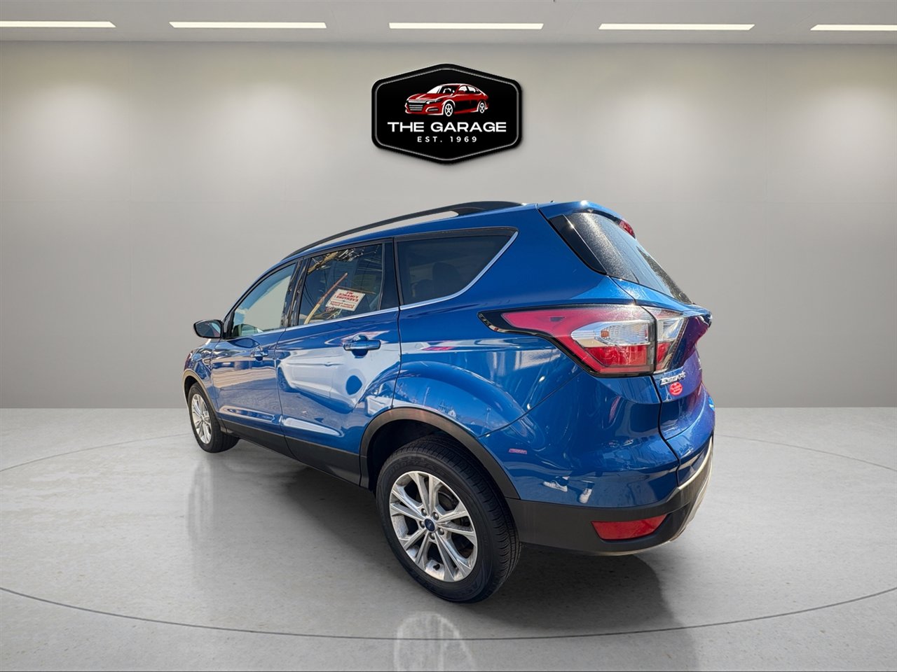 Used 2018 Ford Escape SEL w/ Ford Safe & Smart Package image 5