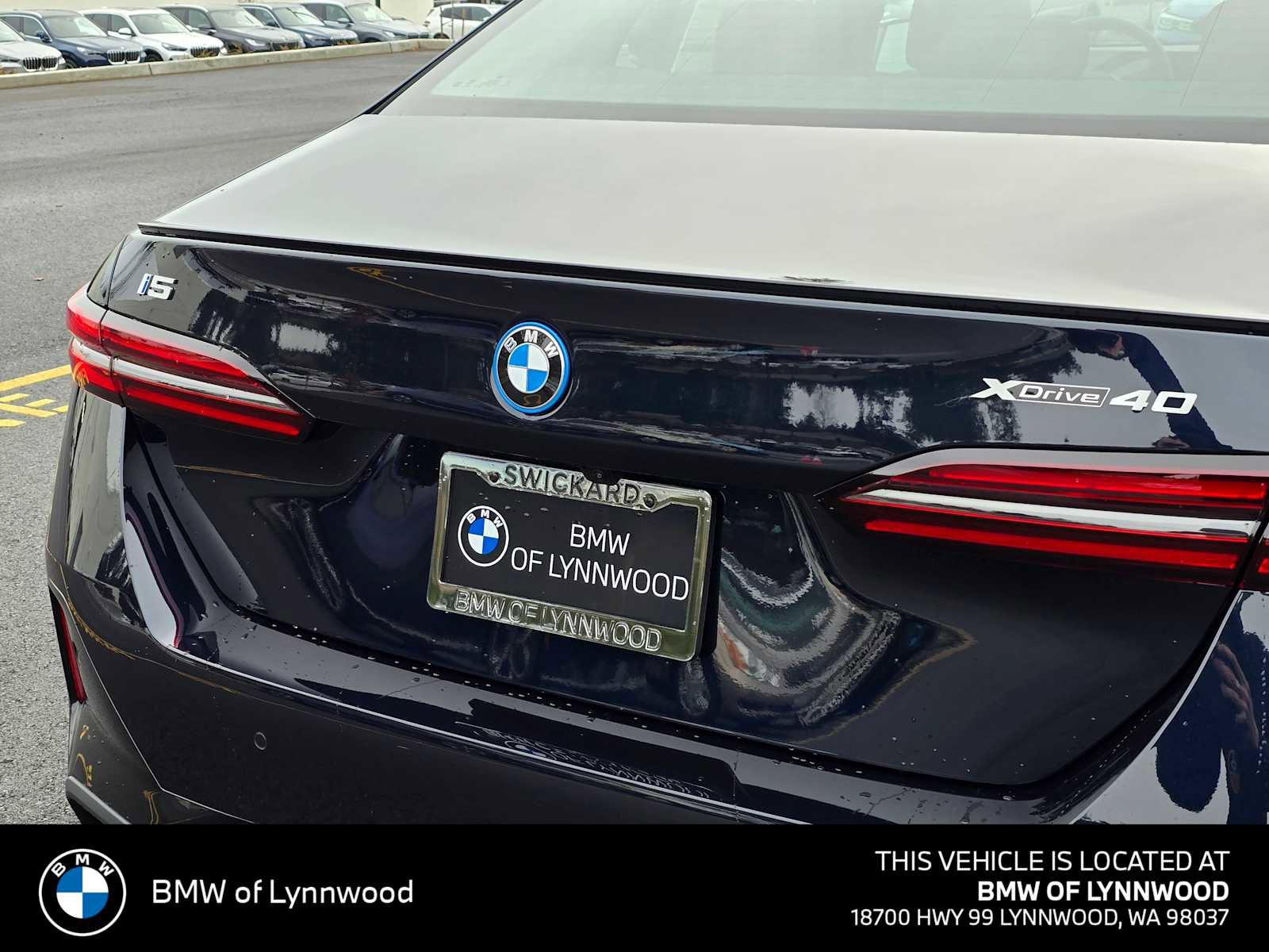 New 2026 BMW i5 eDrive40 w/ M Sport Package AWD/4WD image 15