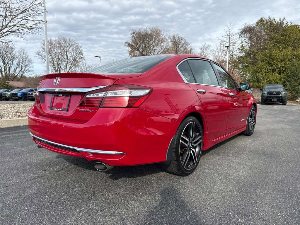Used 2016 Honda Accord Sport image 6