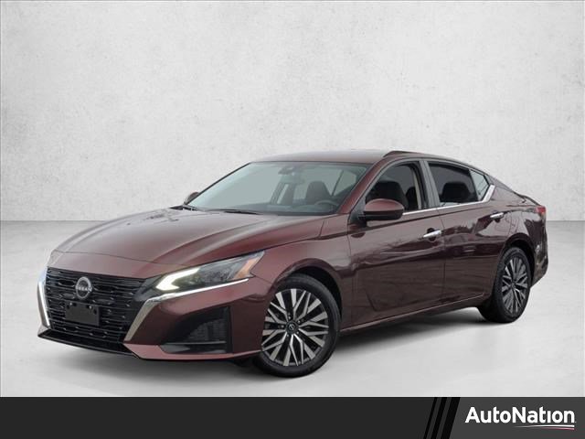 Used 2023 Nissan Altima 2.5 SV video 1