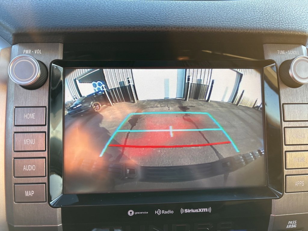 Used 2020 Toyota Tundra 4x4 CrewMax image 24