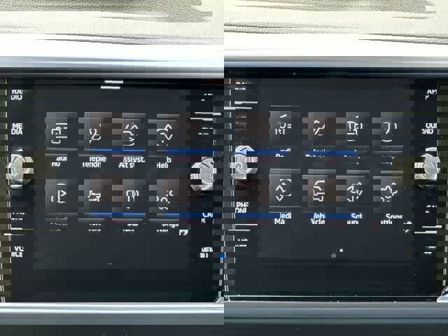 Used 2023 Volkswagen Taos SE image 13