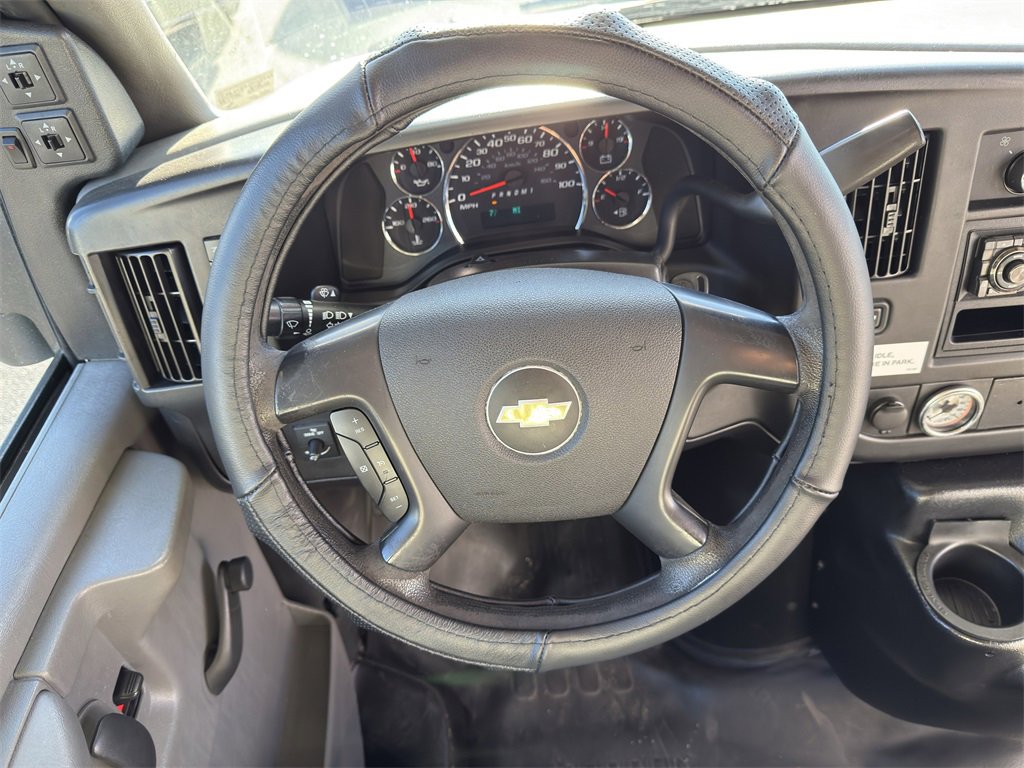 Used 2014 Chevrolet Express 4500 Base w/ Shuttle Bus Package image 15