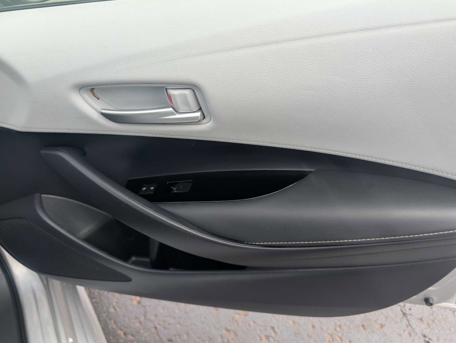 Certified 2023 Toyota Corolla SE FWD image 28
