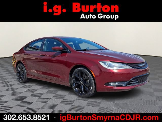 Used 2015 Chrysler 200 S w/ Navigation & Sound Group I AWD/4WD image 1