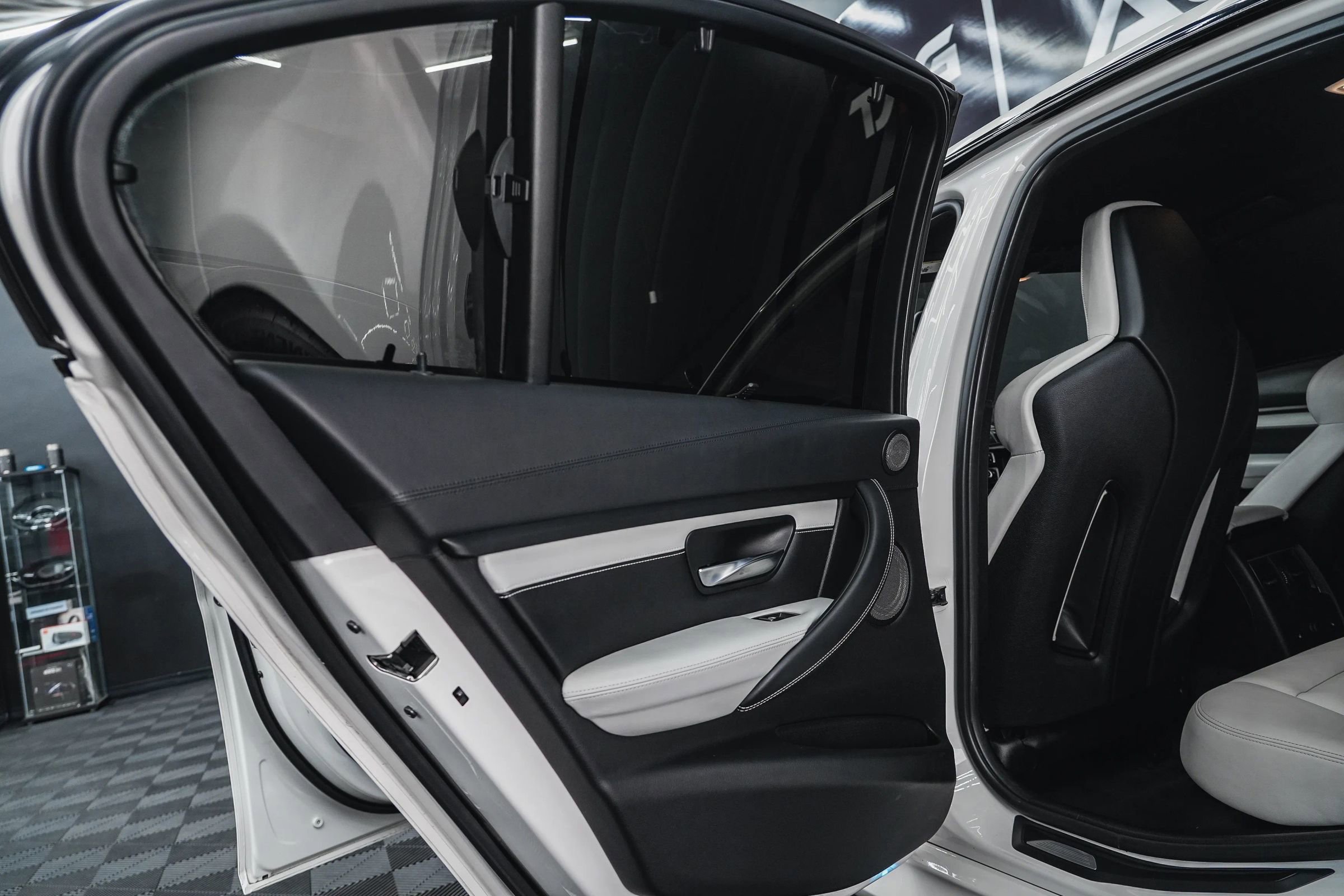 Used 2018 BMW M3 Sedan image 44