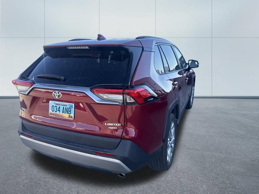Used 2025 Toyota RAV4 Limited w/ Weather Package AWD/4WD image 8