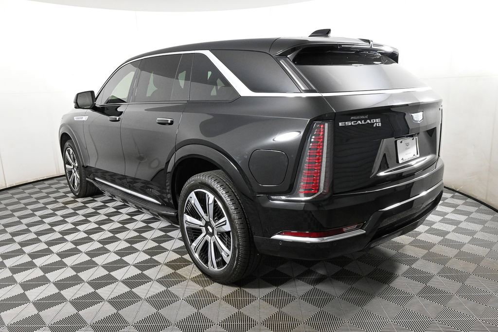 New 2025 Cadillac Escalade IQ Luxury 2 image 3
