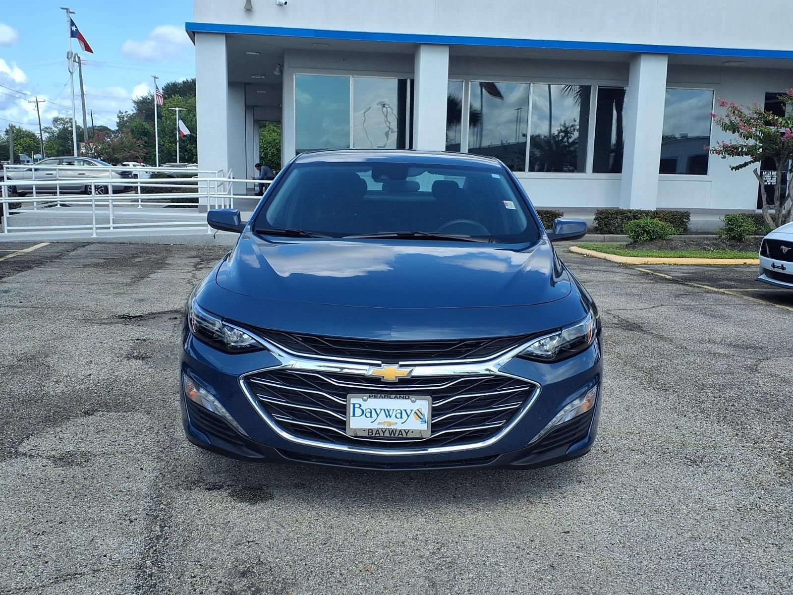 Used 2024 Chevrolet Malibu LT FWD image 19