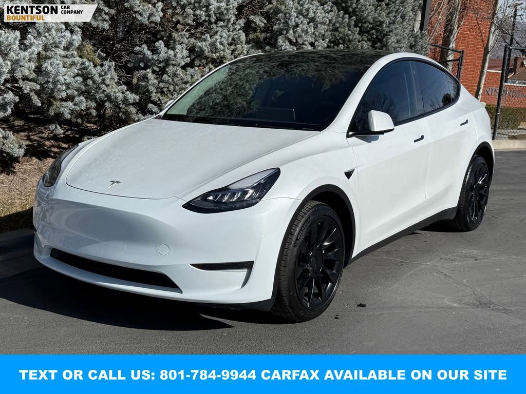Used 2023 Tesla Model Y Long Range image 3
