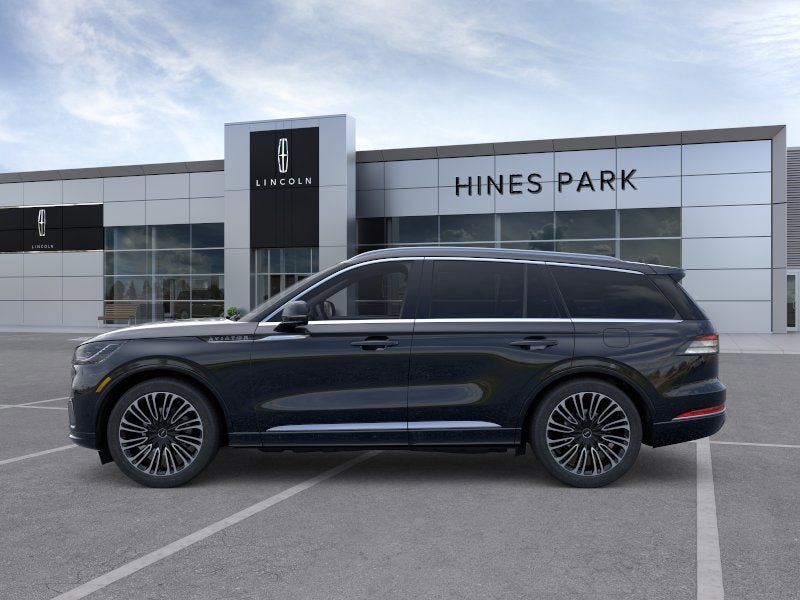 New 2026 Lincoln Aviator Black Label w/ Dynamic Handling Package AWD/4WD image 3