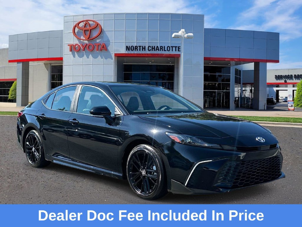 Used 2025 Toyota Camry SE
