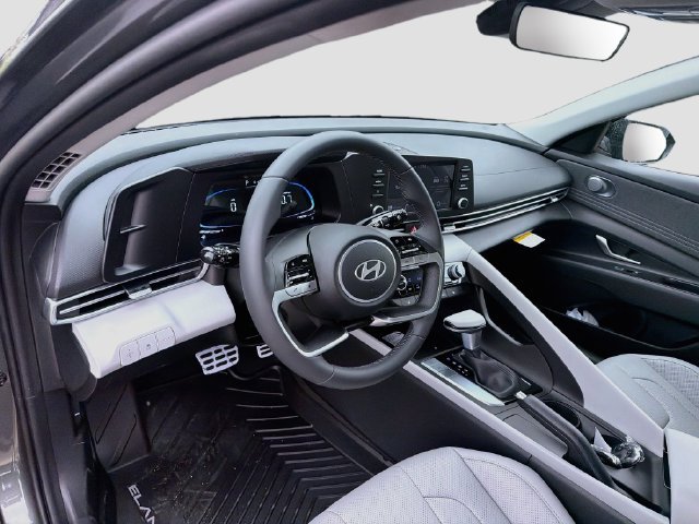 New 2026 Hyundai Elantra SEL Sport FWD image 9