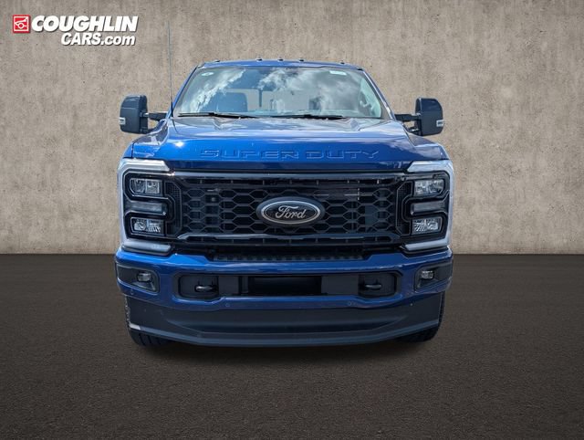 New 2026 Ford F350 Lariat w/ Black Appearance Package AWD/4WD image 3