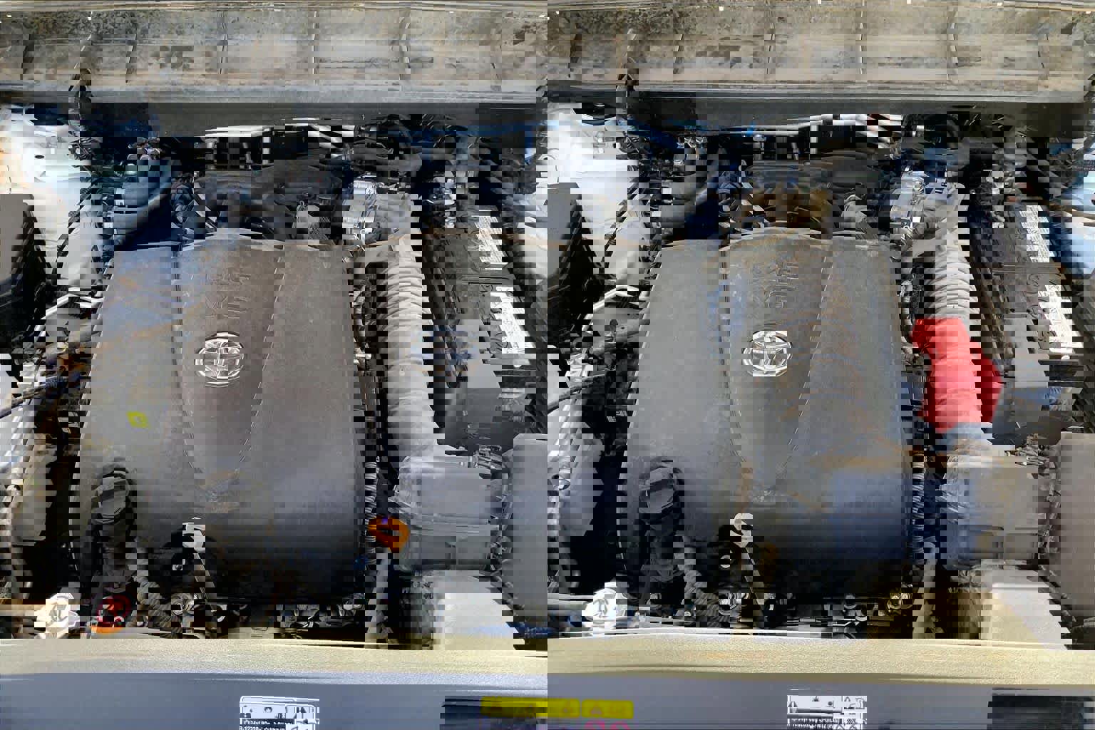 Used 2021 Toyota Highlander XLE AWD/4WD image 34